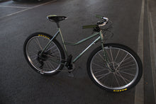 Load image into Gallery viewer, Velo Orange Low Kicker - Medium